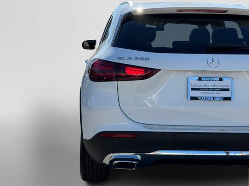 Certified 2026 Mercedes-Benz GLA 250 image 12