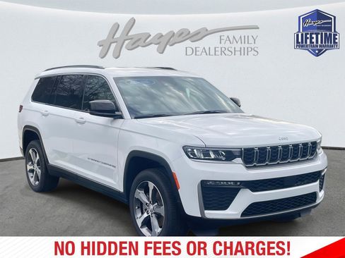 New 2026 Jeep Grand Cherokee L Limited RWD image 2