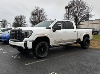 Used 2024 GMC Sierra 2500 Denali Ultimate w/ Max Trailering Package video 2