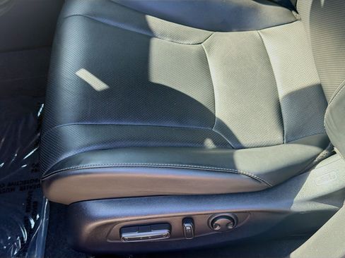 Used 2023 Honda Accord Touring image 18