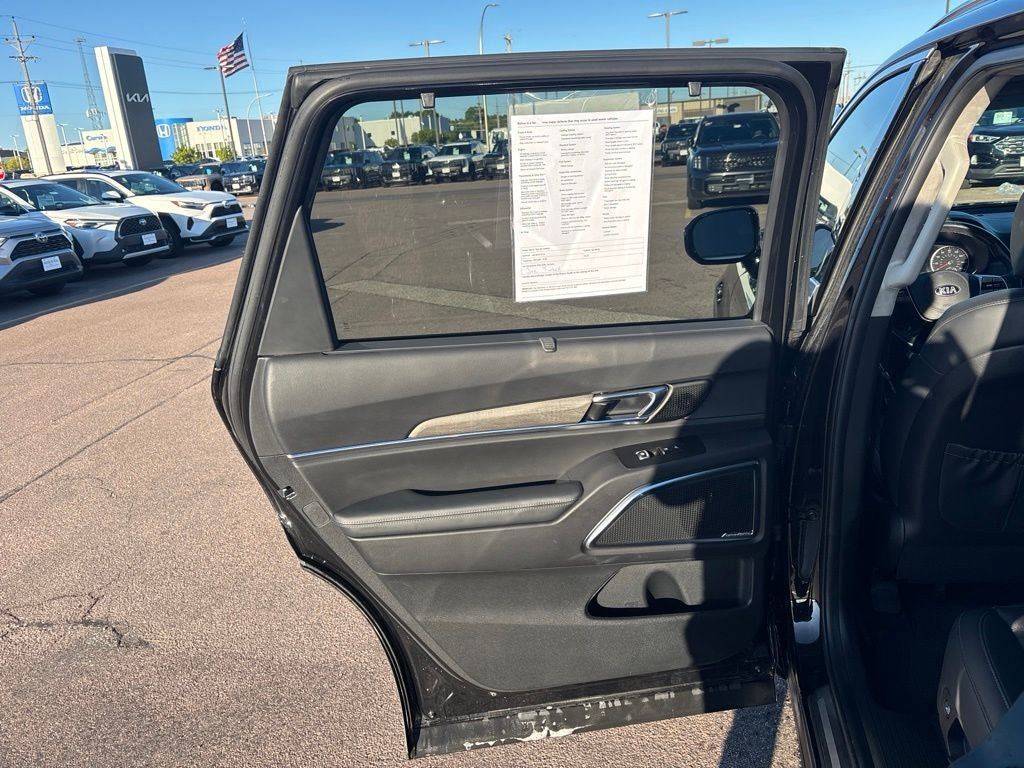 Used 2021 Kia Telluride SX w/ SX Prestige Package AWD/4WD image 25