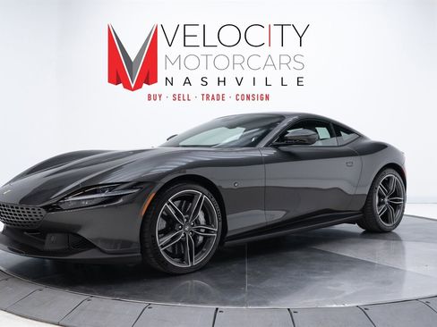 Used 2021 Ferrari Roma image 2