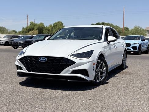 Used 2020 Hyundai Sonata SEL w/ Convenience Package FWD image 3