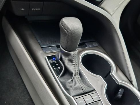 Used 2023 Toyota Camry LE FWD image 18