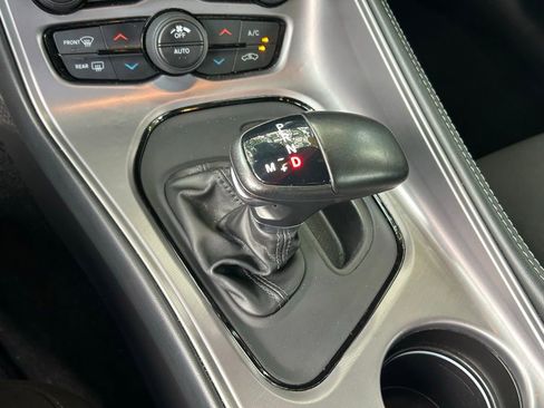 Used 2023 Dodge Challenger SXT image 23