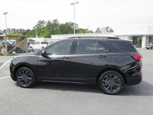 Used 2024 Chevrolet Equinox RS w/ RS Leather Package image 6