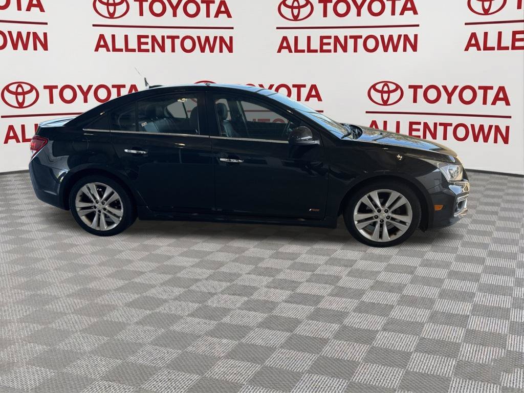 Used 2016 Chevrolet Cruze LTZ w/ Sun, Sound and Sport Package FWD image 3