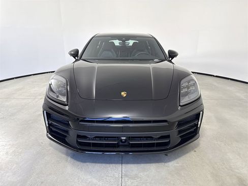New 2026 Porsche Panamera 4 image 10
