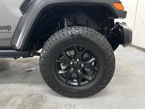 Used 2021 Jeep Wrangler Sport AWD/4WD image 51