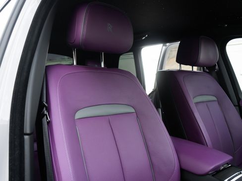 Used 2024 Rolls-Royce Cullinan image 20