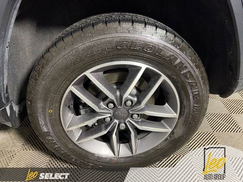 Used 2021 Jeep Grand Cherokee Limited w/ Premium Lighting Group image 22