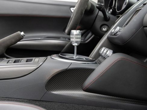 Used 2012 Audi R8 GT image 20