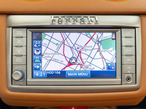 Used 2010 Ferrari California image 17