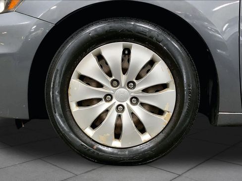 Used 2011 Honda Accord LX image 10