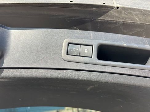 Used 2020 Lexus UX 250h w/ Premium Package image 10