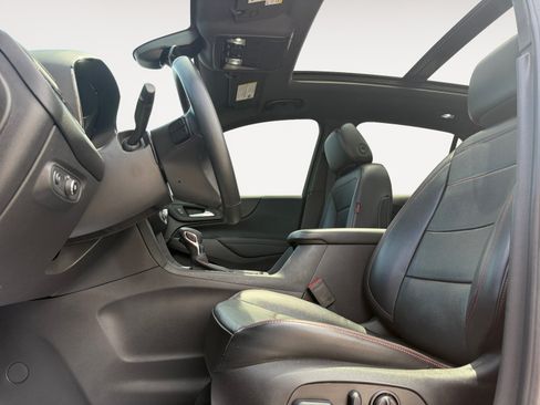 Used 2023 Chevrolet Equinox RS w/ RS Leather Package AWD/4WD image 9