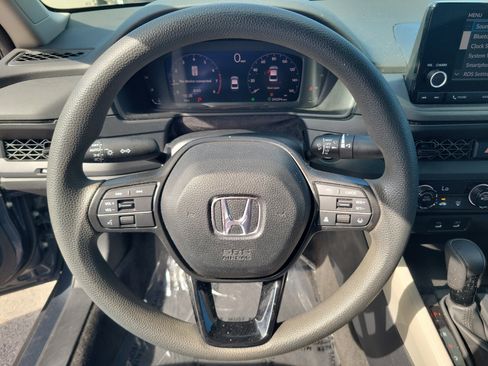 Certified 2023 Honda Accord LX image 21