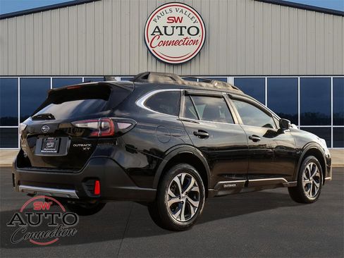 Used 2021 Subaru Outback Limited XT image 7