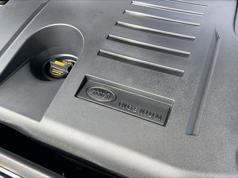 New 2026 Land Rover Range Rover Sport Dynamic SE image 17