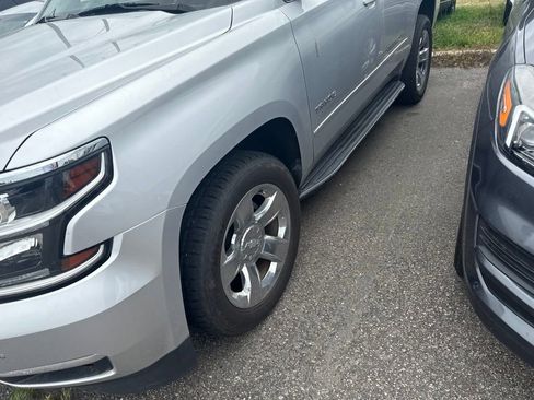 Used 2019 Chevrolet Tahoe Premier AWD/4WD image 2