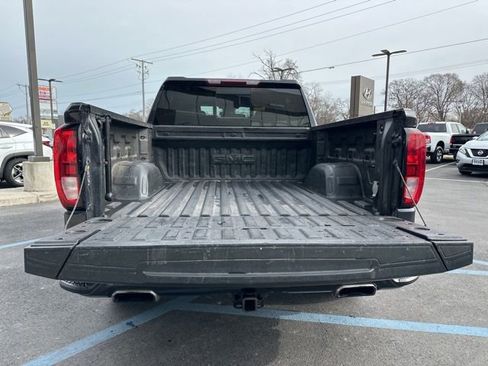 Used 2022 GMC Sierra 1500 Elevation w/ Elevation Premium Package image 22