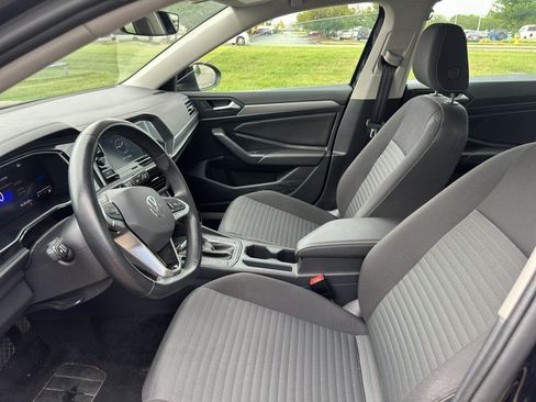 Used 2024 Volkswagen Jetta S FWD image 17