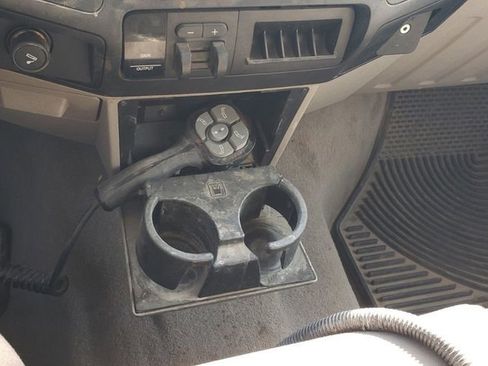 Used 2008 Ford F250 XLT image 11