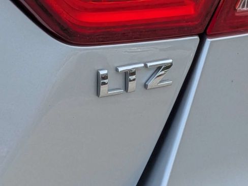 Used 2014 Chevrolet Impala LTZ FWD image 10