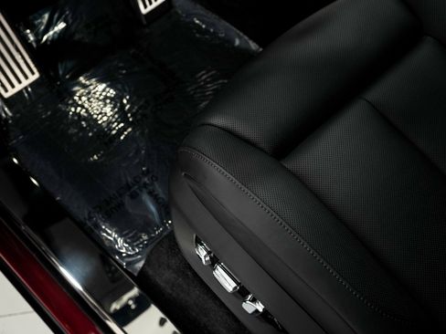 Certified 2025 Rolls-Royce Cullinan image 13