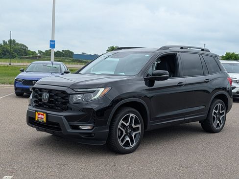 Used 2022 Honda Passport Elite image 2