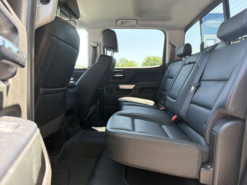 Used 2018 Chevrolet Silverado 1500 LT w/ All Star Edition AWD/4WD image 29