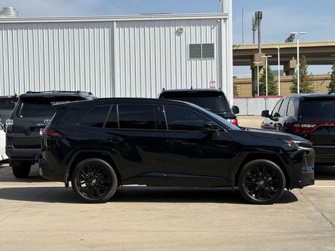 Used 2026 Toyota RAV4 XSE w/ Weather Package AWD/4WD image 3