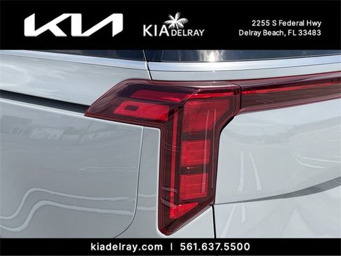 New 2026 Kia Carnival EX image 7