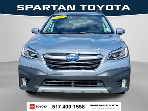 Used 2022 Subaru Outback Limited AWD/4WD image 3