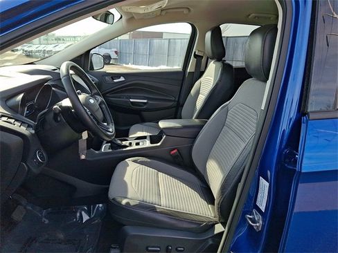 Certified 2018 Ford Escape SE w/ SE Sport Appearance Package image 11