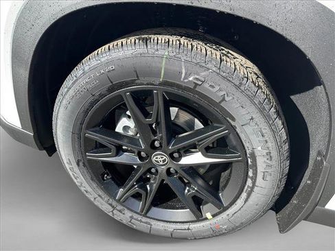 New 2026 Toyota Corolla Cross XLE image 16