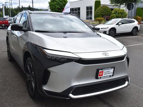 Certified 2024 Toyota bZ4X AWD w/ Weather Package image 3