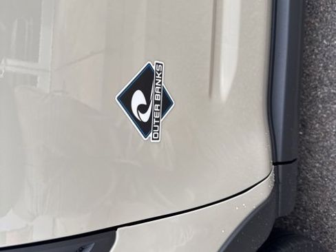 New 2025 Ford Bronco Sport Outer Banks w/ Outer Banks Tech Package+ image 10