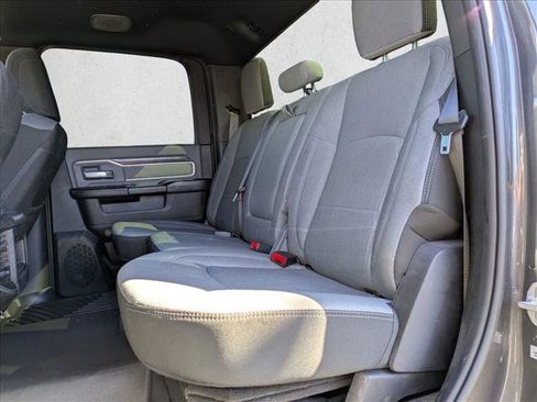 Used 2022 RAM 2500 Big Horn w/ Level A Equipment Group image 18