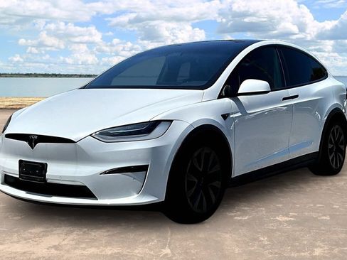 Used 2022 Tesla Model X Plaid AWD/4WD image 1