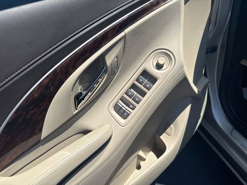 Used 2016 Buick LaCrosse Leather w/ Experience Buick Package FWD image 14