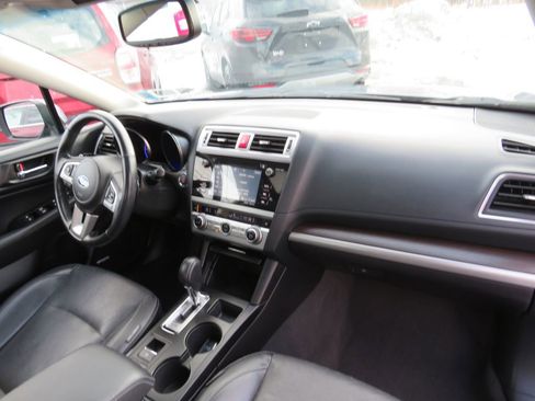 Used 2015 Subaru Legacy 3.6R Limited image 36