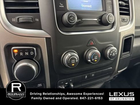 Used 2017 RAM 1500 Classic SLT AWD/4WD image 9