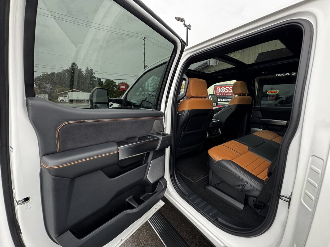 Used 2024 Ford F450 Platinum w/ Camper Package AWD/4WD image 44
