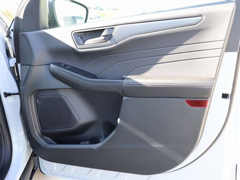 New 2026 Ford Escape Active w/ Cold Weather Package image 8