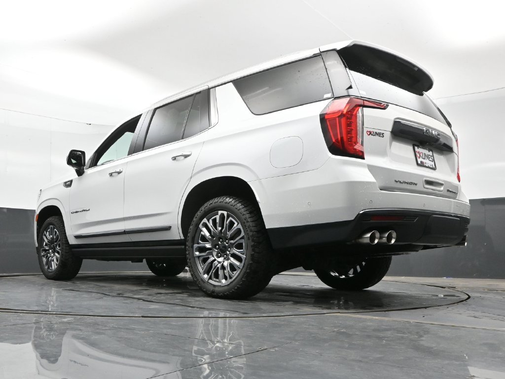 Used 2023 GMC Yukon Denali Ultimate AWD/4WD image 47
