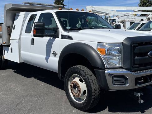 Used 2015 Ford F550 4x4 SuperCab Super Duty w/ Power Equipment Group image 1