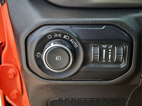 Used 2019 Jeep Wrangler Unlimited Rubicon AWD/4WD image 18