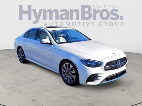 Used 2022 Mercedes-Benz E 350 Sedan image 1