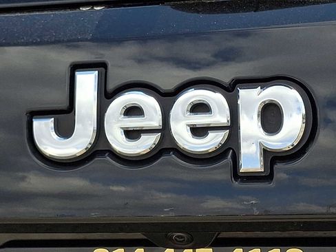 Used 2021 Jeep Grand Cherokee Limited w/ Premium Lighting Group image 36